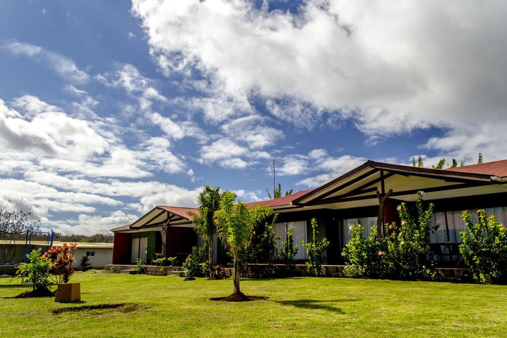 Cabanas Tautira Villa Hanga Roa Buitenkant foto